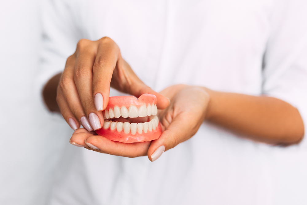 can dentures be reshaped