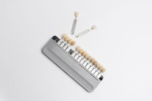 the different types of dental crowns and their benefits